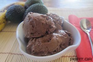 Παγωτό σοκολάτα με αβοκάντο